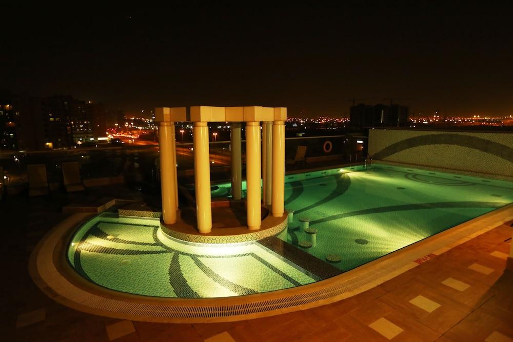 Dunes Hotel Apartment Al Qusais Dubai Exterior foto